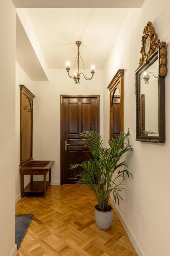 Clucerului Arc De Triomphe Hotel Bucharest Exterior photo